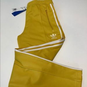 Men Yellow Adidas Track Paints
